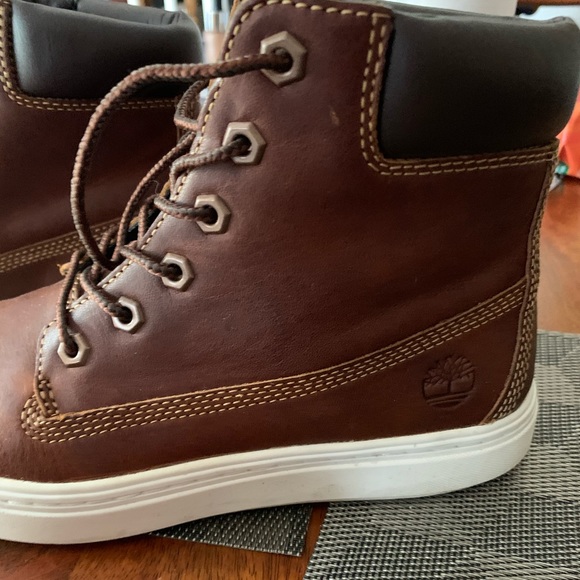 Leather Timberland Boots - Picture 2 of 2